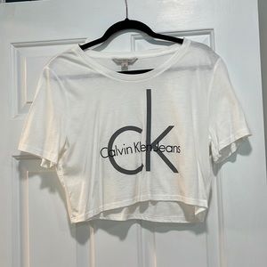 Crop too short sleeve shirt
